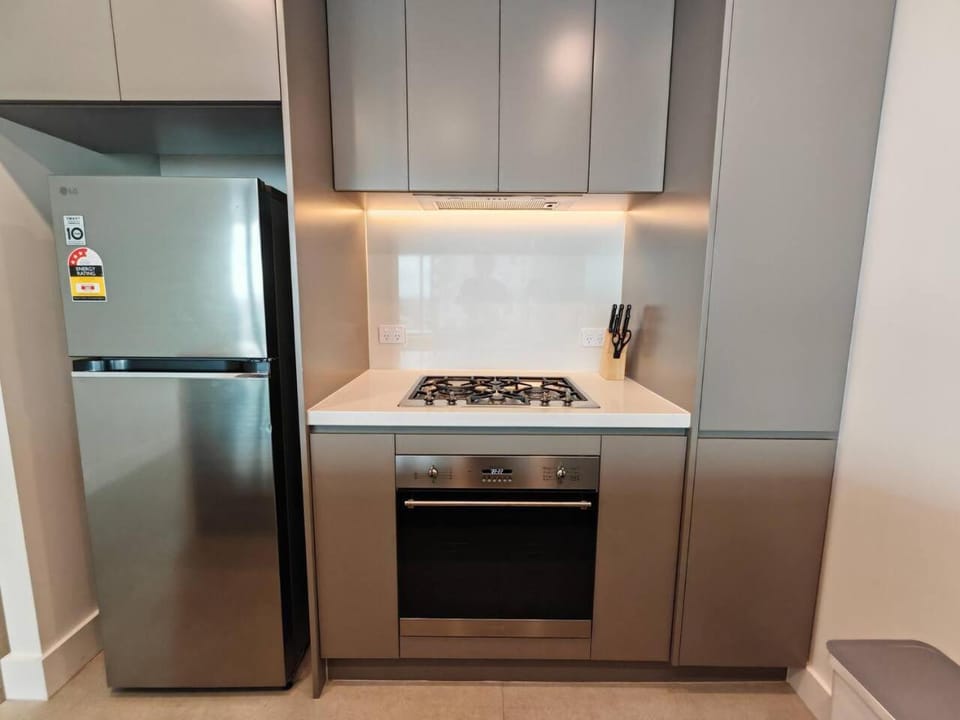Kitchen or kitchenette, oven, stove
