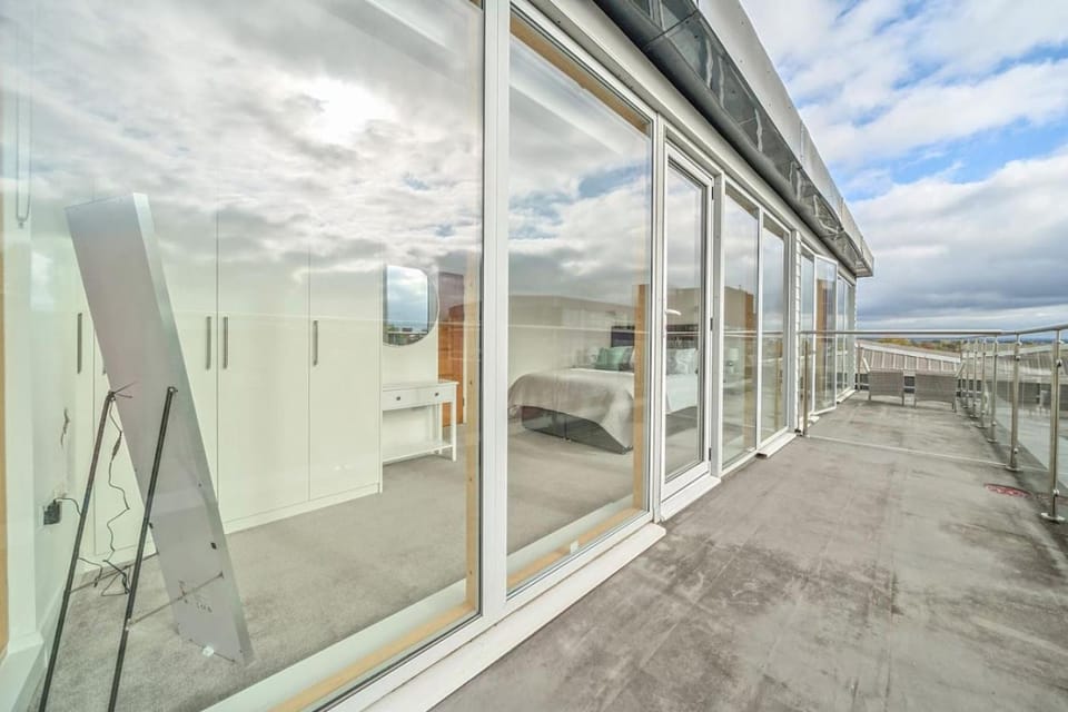 Patio, Balcony/Terrace