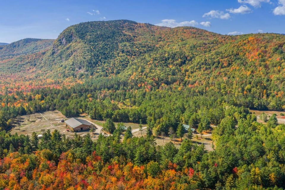 The Epic Sunday River Getaway House in Bethel