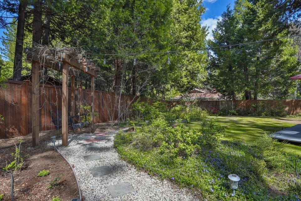 Country Style Mountain Home - View of Lake Forebay House in Pollock Pines