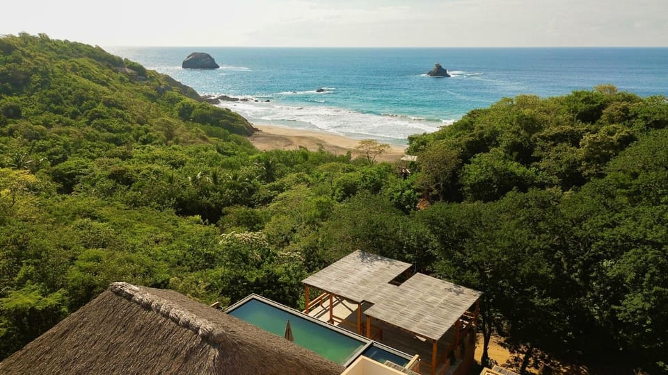 Property building, Sea view