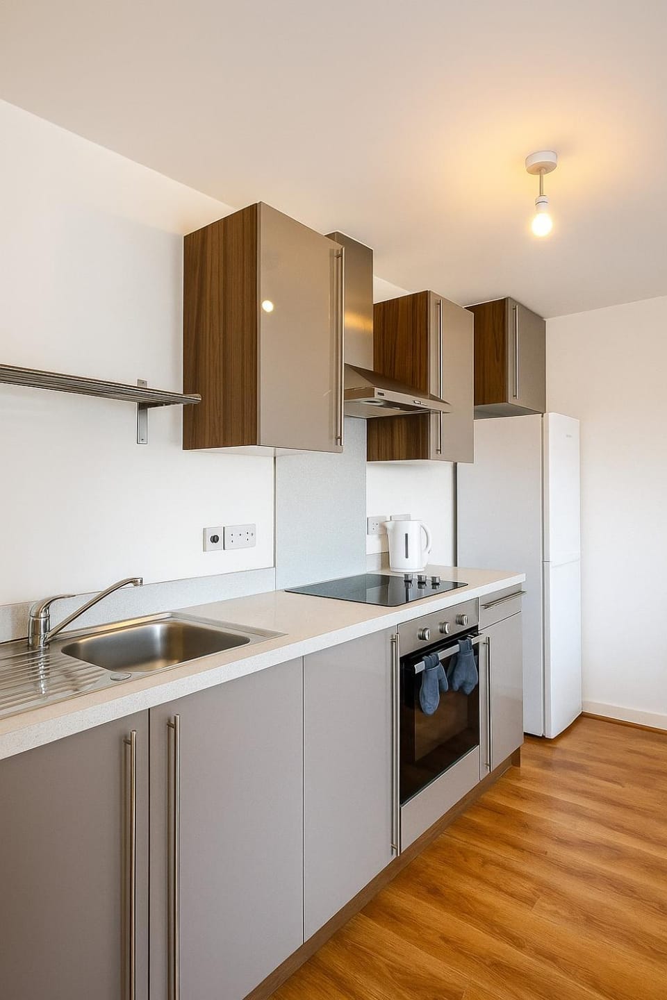 Joyful Group City Living 2- Bed Apartment near Piccadilly Apartment in Manchester