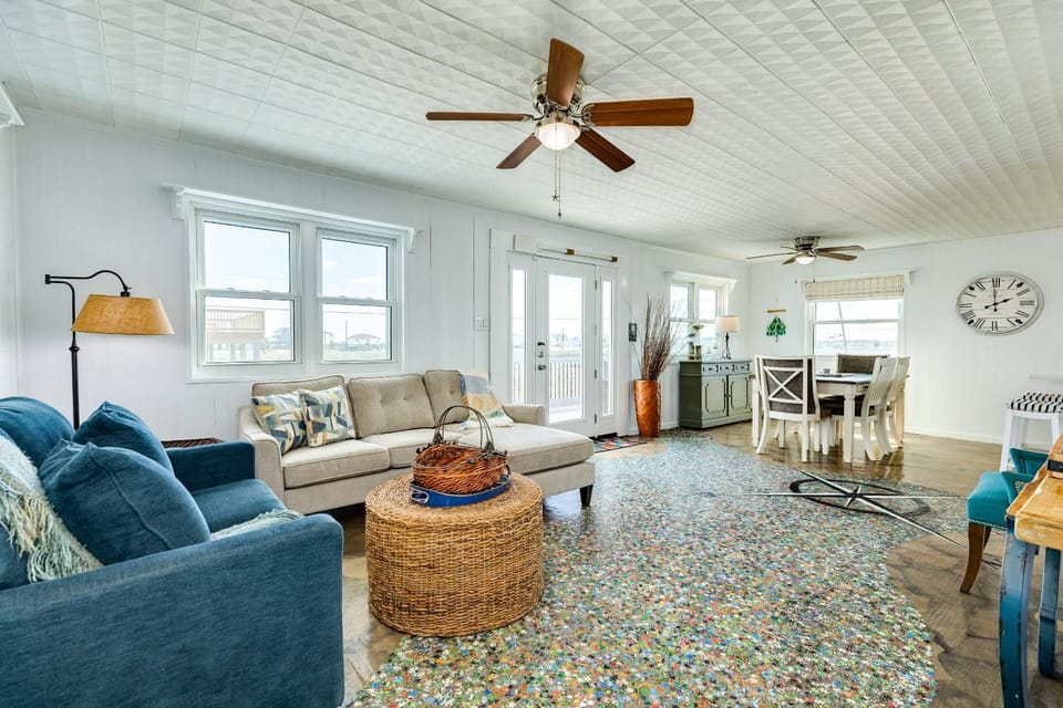 WhimSea Bay - Where Beach Vibes are High & Stress Low! House in Surfside Beach