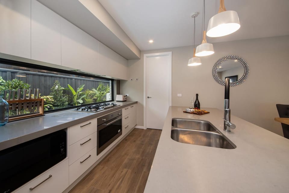 Kitchen or kitchenette, stove