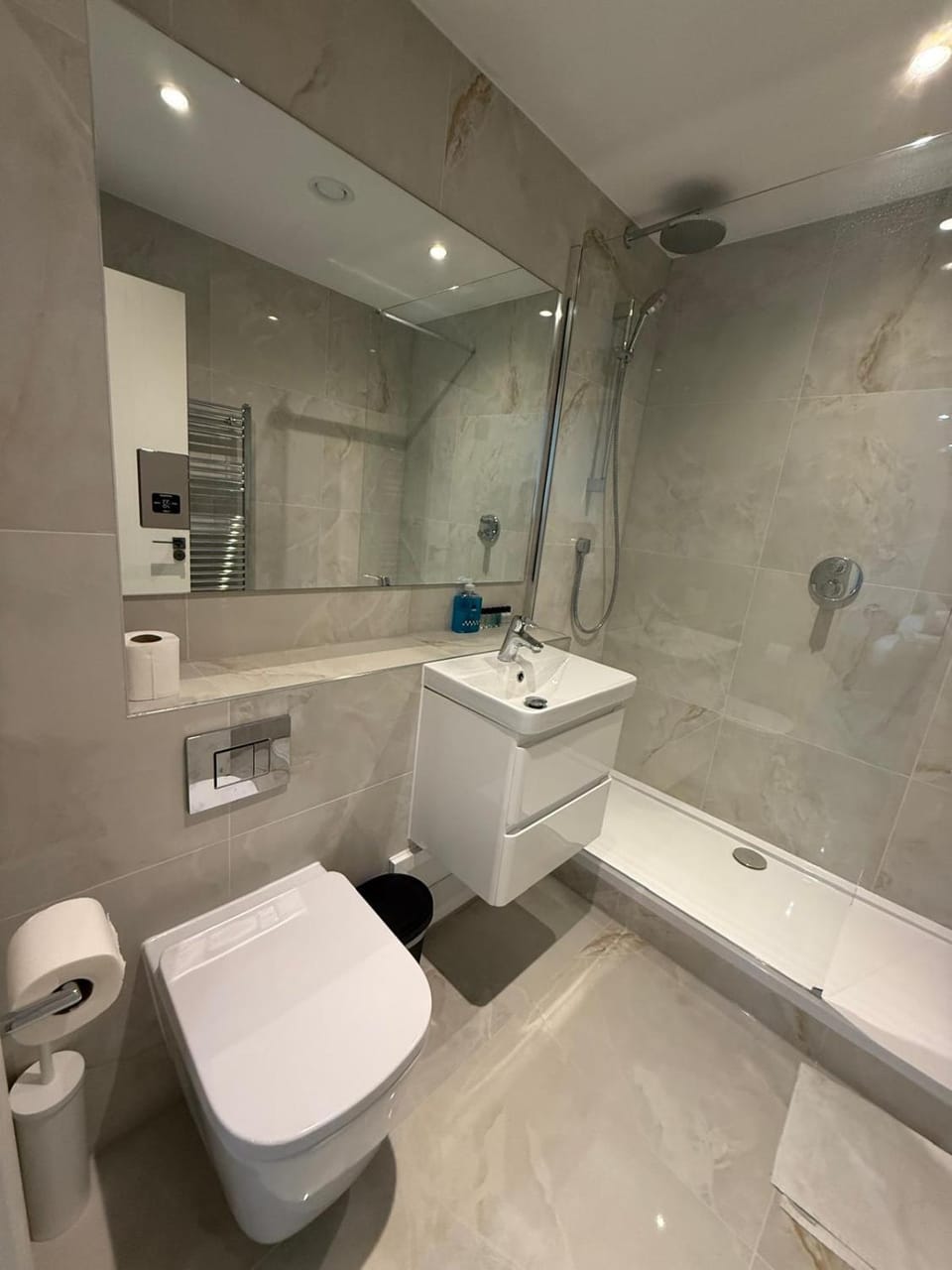 City Airport O2 Arena ExCel Centre Canary Wharf Apartment in London Apartment in London