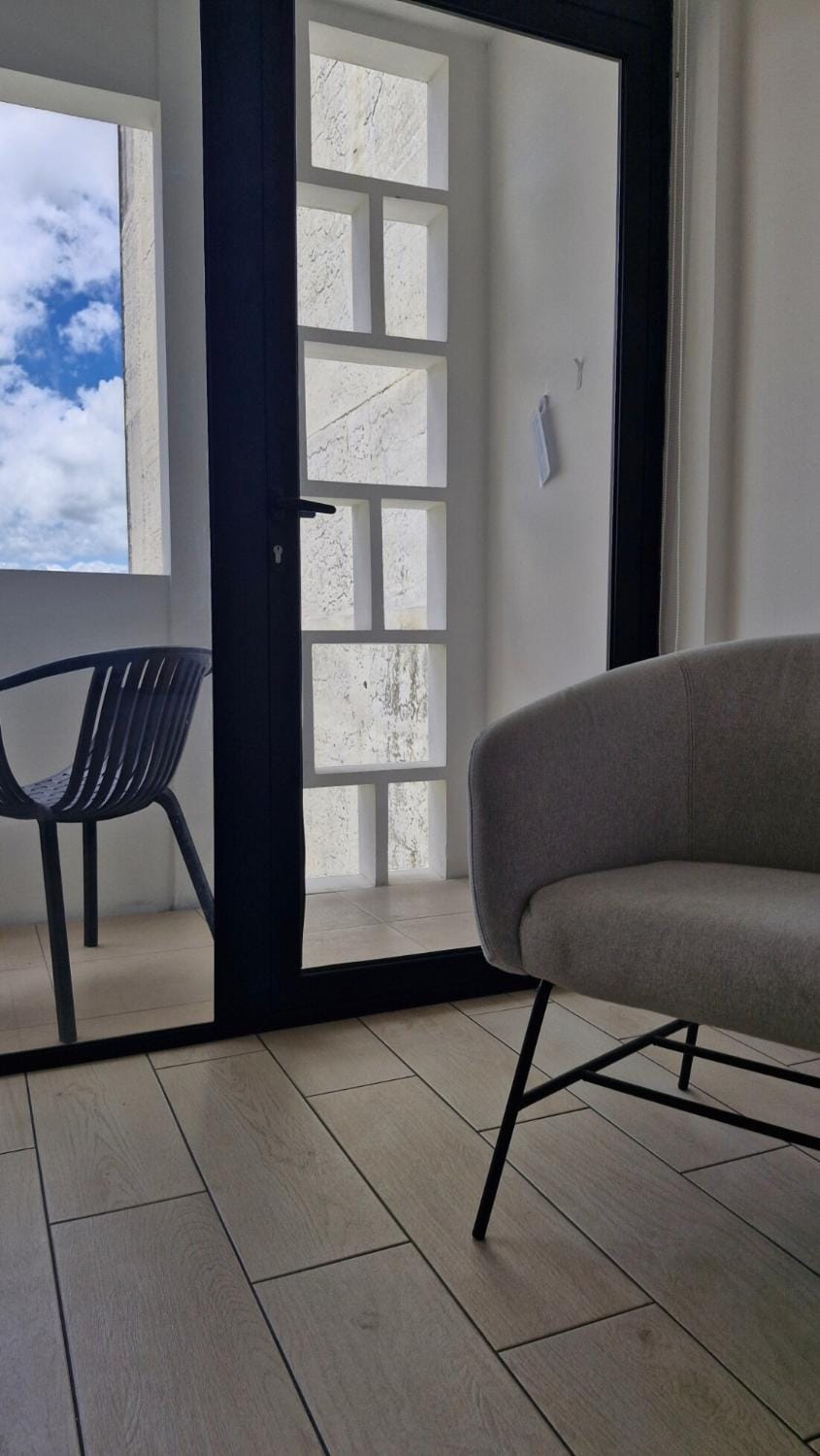 Amanecer Studio, 3 blocks from Central Park Apartment in Guatemala City