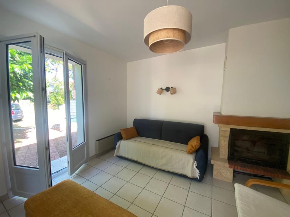 Maison familiale à La Tranche-sur-Mer, proche plage, terrasse, parking - FR-1-22-374 House in La Tranche-sur-Mer