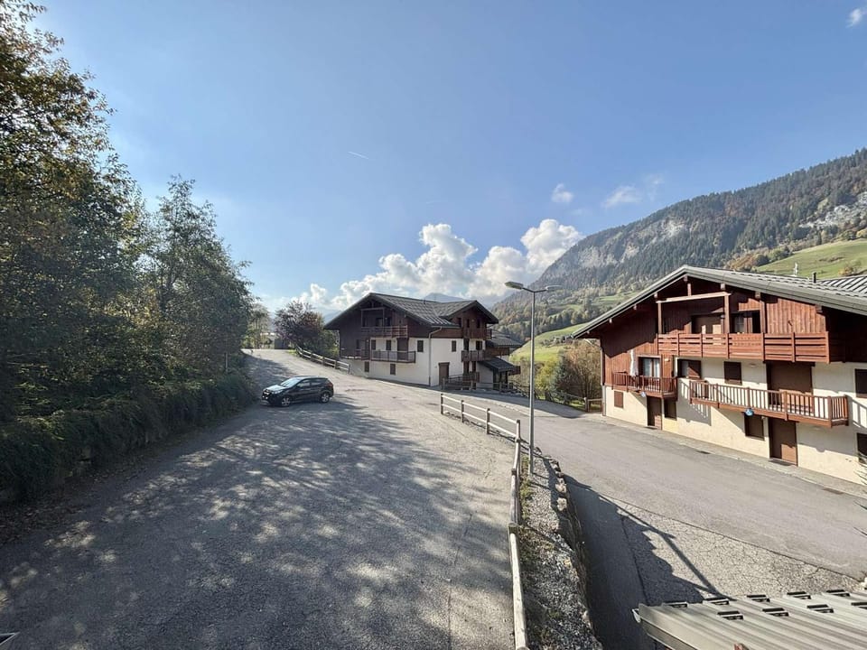Appartement 3 pièces à Flumet - 6 pers. avec balcon, parking et piscine - FR-1-603-132 Apartment in Haute-Savoie