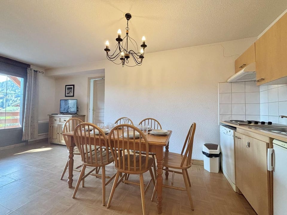 Appartement 3 pièces à Flumet - 6 pers. avec balcon, parking et piscine - FR-1-603-132 Apartment in Haute-Savoie