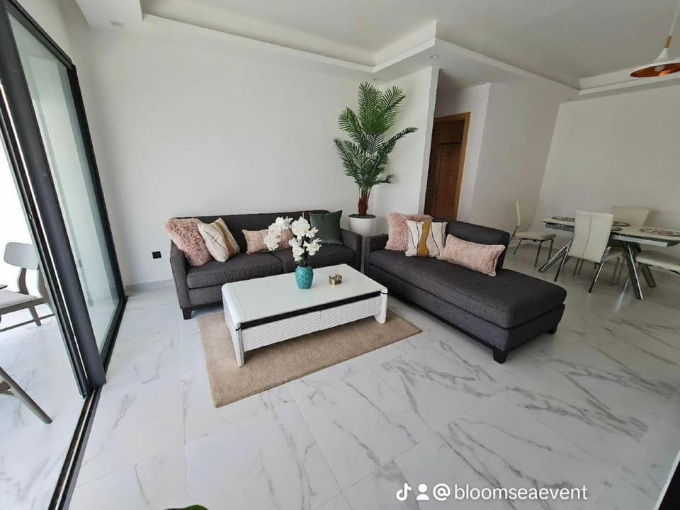 Cozy 2 Bedroom Prestigia - close to Plage des Nations Apartment in Rabat-Salé-Kénitra