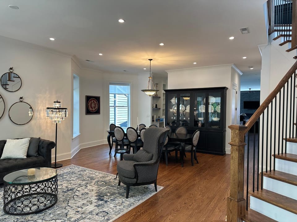 Living room, Seating area