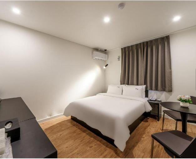 Tongyeong Daon Hotel Motel in South Korea