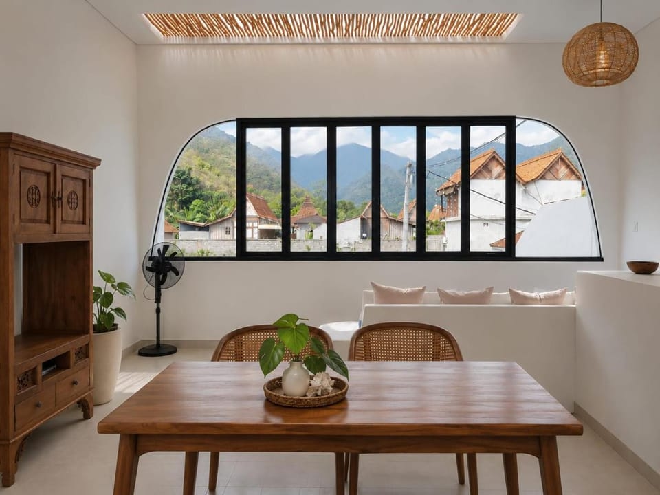 Living room, Dining area, Mountain view