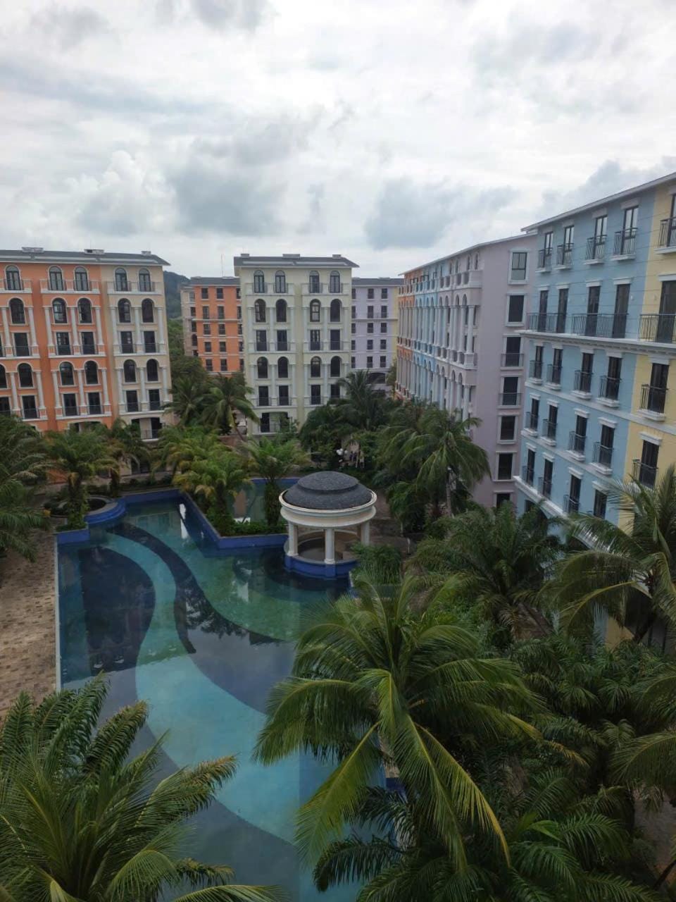 Swimming pool
