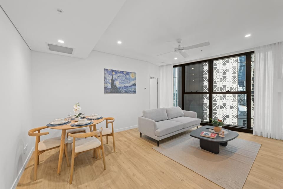 Living room, Seating area, Dining area