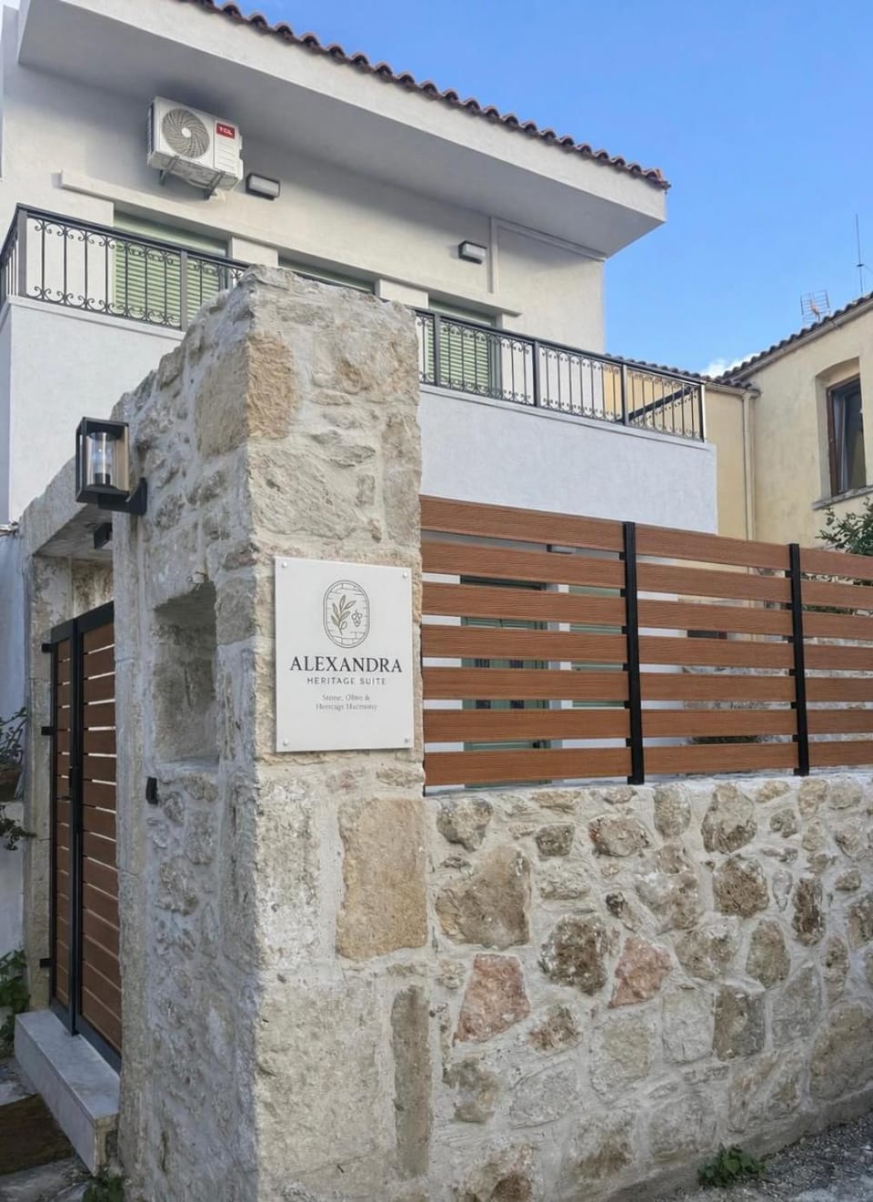 Property building, Property logo or sign
