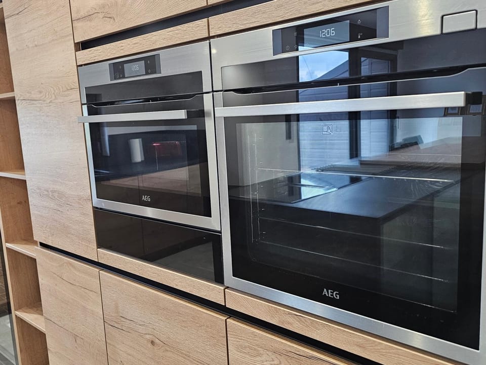 microwave, oven