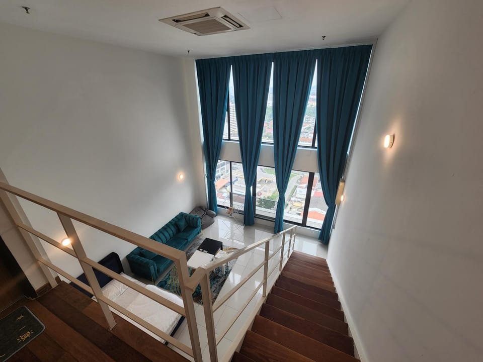 Sunrise Gurney Spacious Comfort Suite - Penang Gurney Drive Apartment in George Town