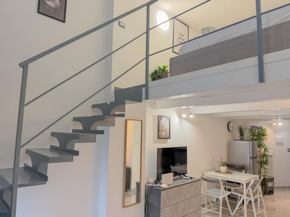 Loft4 Porta Venezia- Centro Milano M1 Apartment in Milan