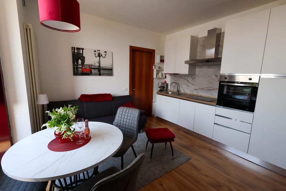 Rubin Stay-Karabas Apartments Apartment in Vicenza