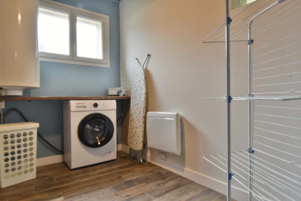 flat iron, washing machine
