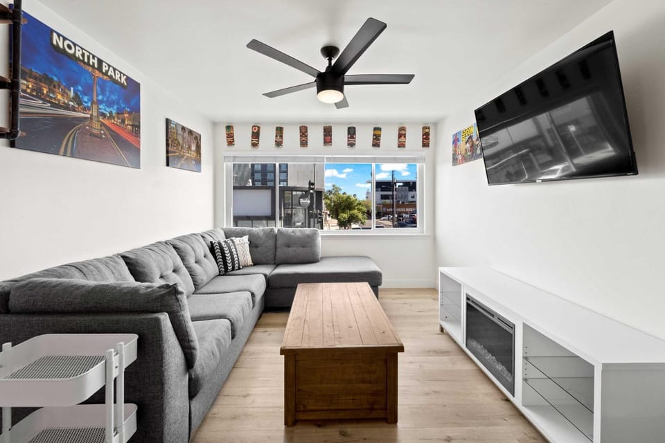 Historic Apartment with Roof Deck in the Heart of North Park House in San Diego