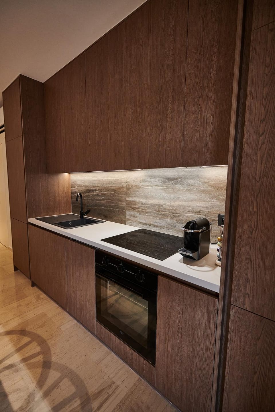 Kitchen or kitchenette, oven