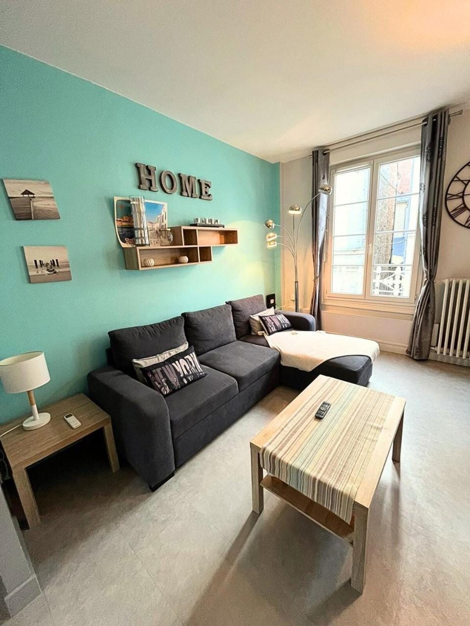 Au Coeur d'Amboise - Terrasse privée/climatisation Apartment in Amboise