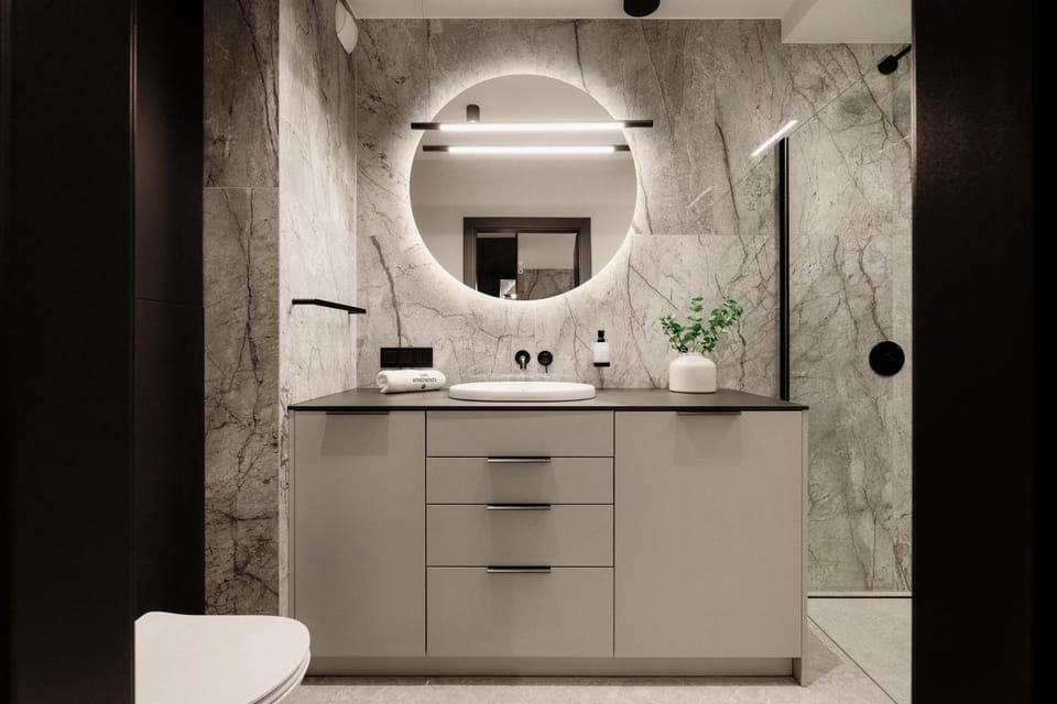 Shower, Bathroom