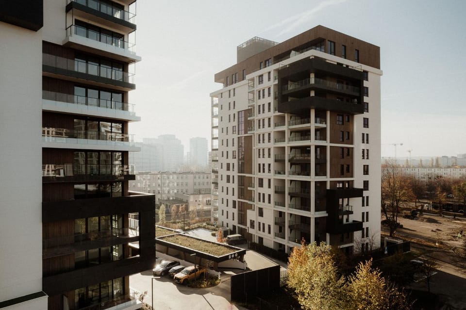 Property building, View (from property/room)