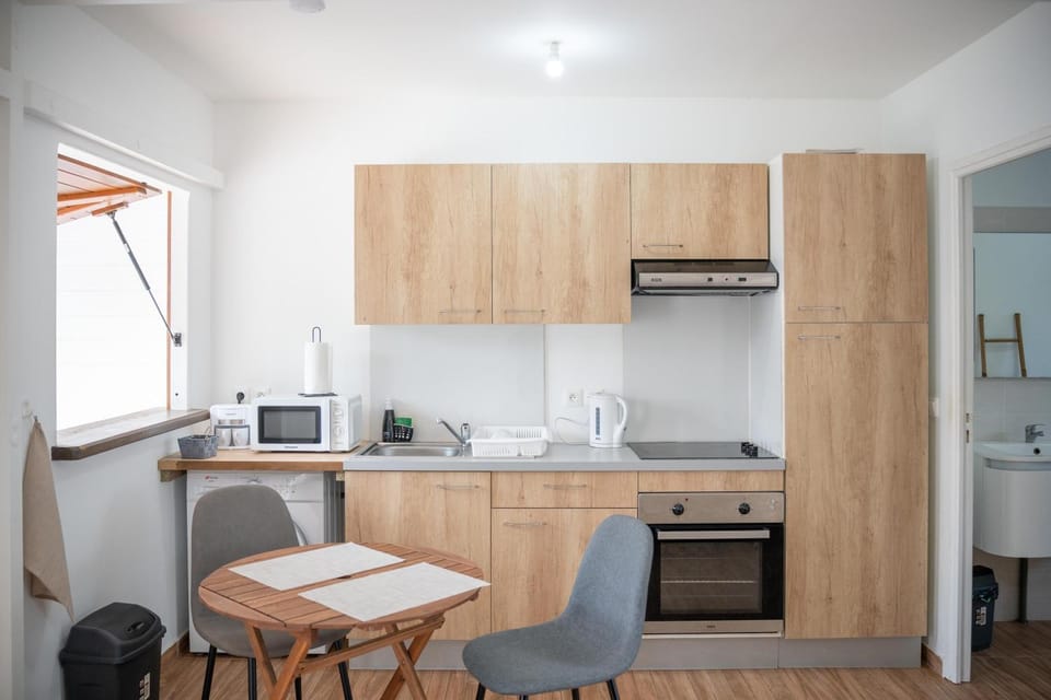 Kitchen or kitchenette, stove