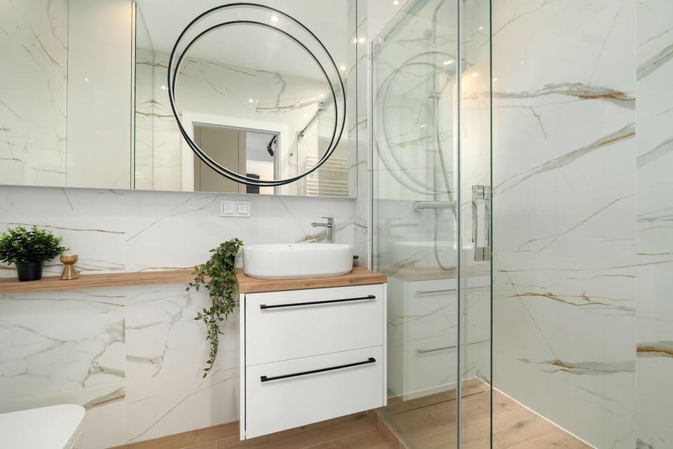 Shower, Bathroom