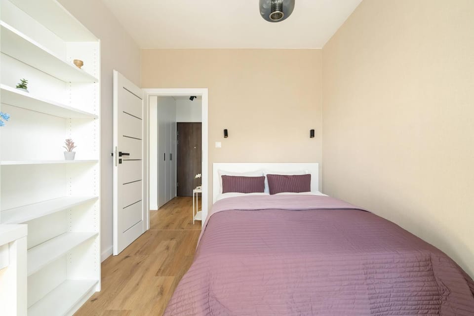 Bed, Photo of the whole room, Bedroom, wardrobe