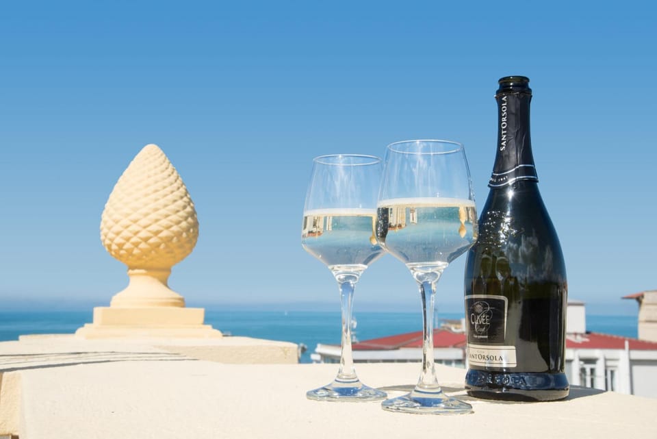 Balcony/Terrace, Decorative detail