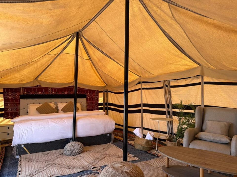 Sand Oasis camp Luxury tent in Oman