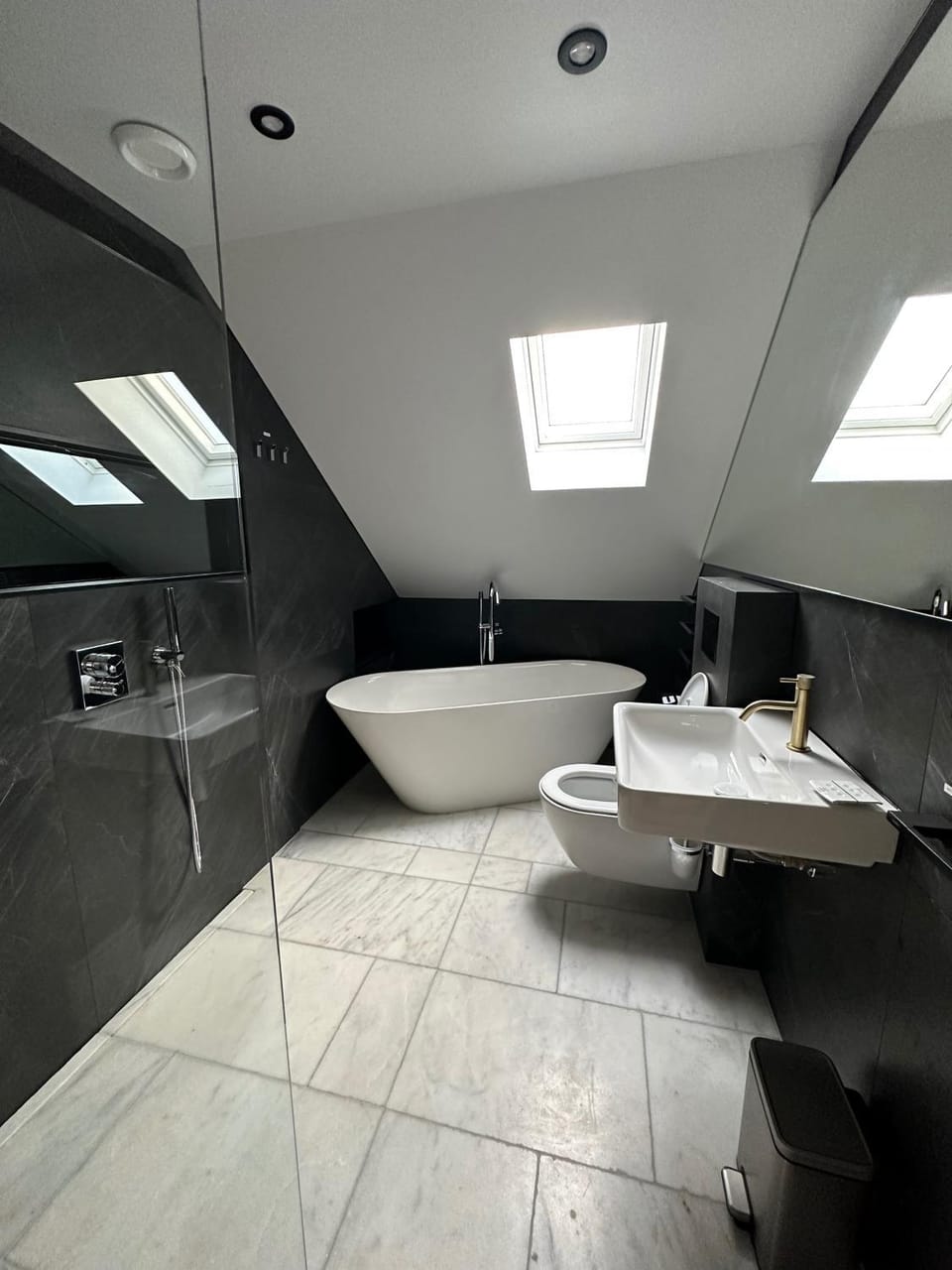 Toilet, Bathroom, Bath