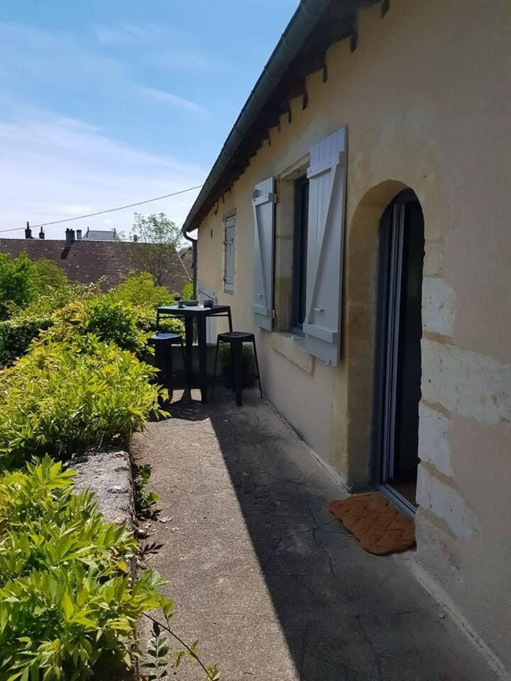Property building, Patio