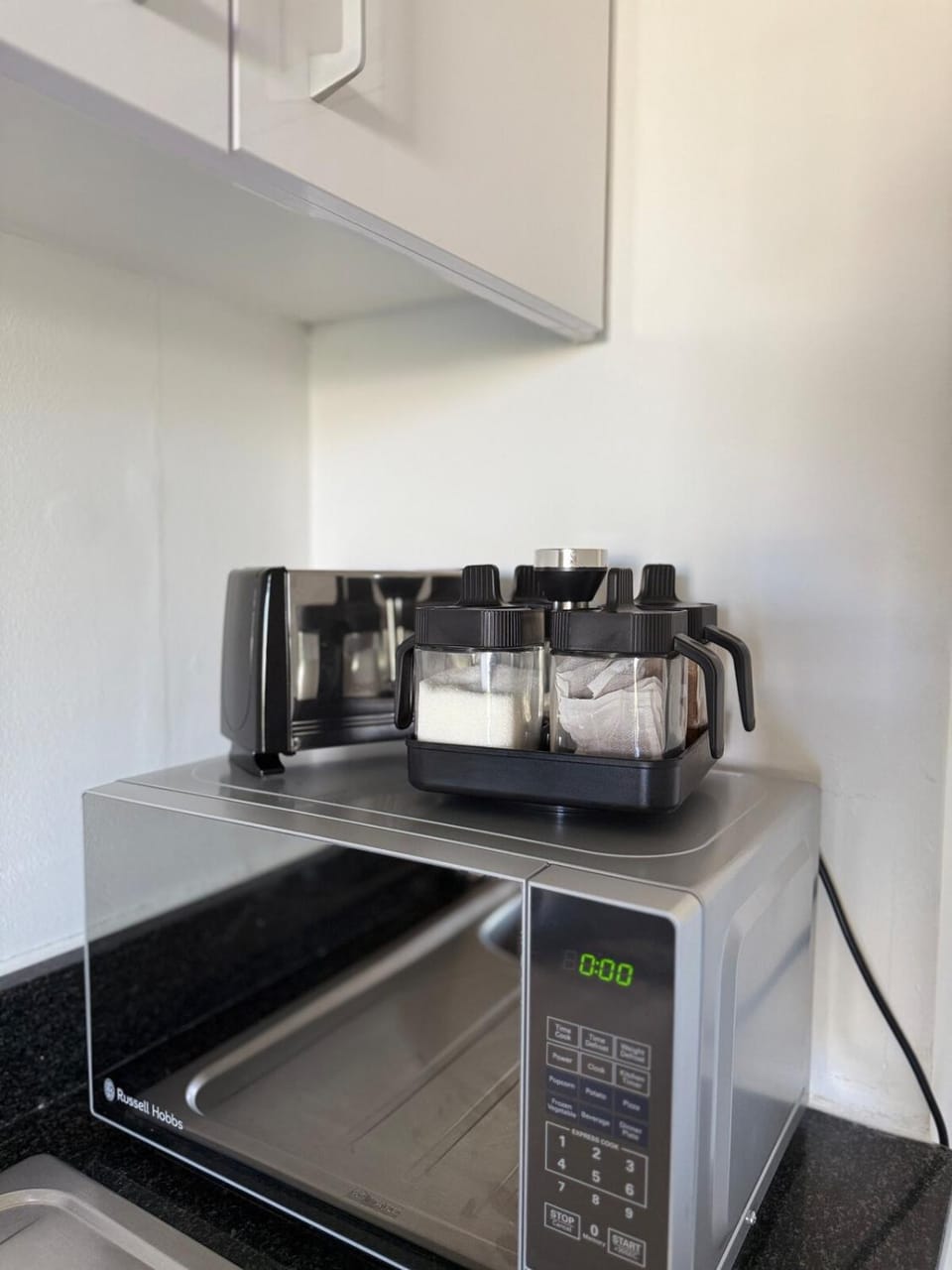 Coffee/tea facilities, Kitchen or kitchenette