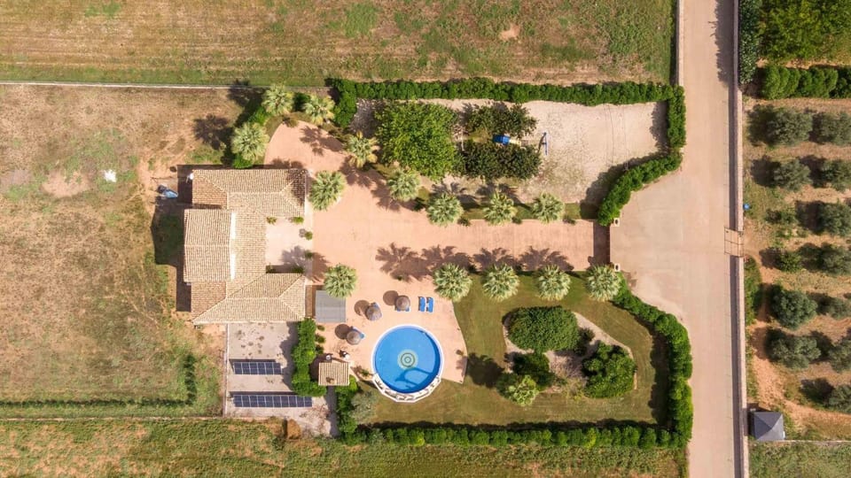 Eden - Luxury Villa with pool near the coast House in Pla de Mallorca