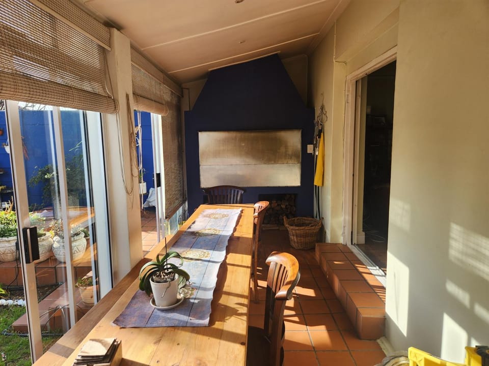 BBQ facilities, Dining area