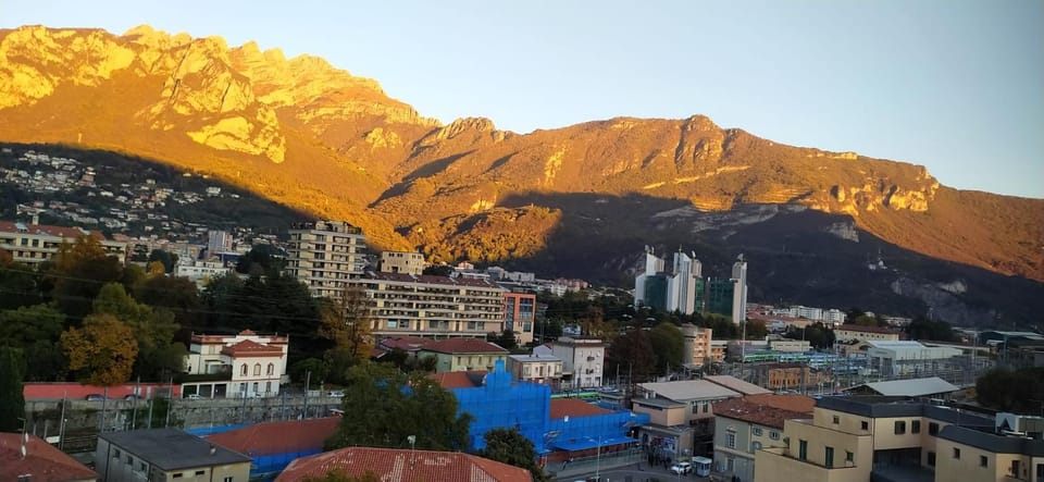 Nearby landmark, Day, Natural landscape, City view, Mountain view