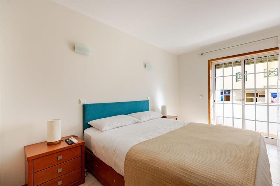 Albufeira Coast Apartment by Double Ninety Stays Apartment in Albufeira