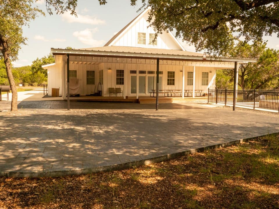 Farmhouse House in Concan
