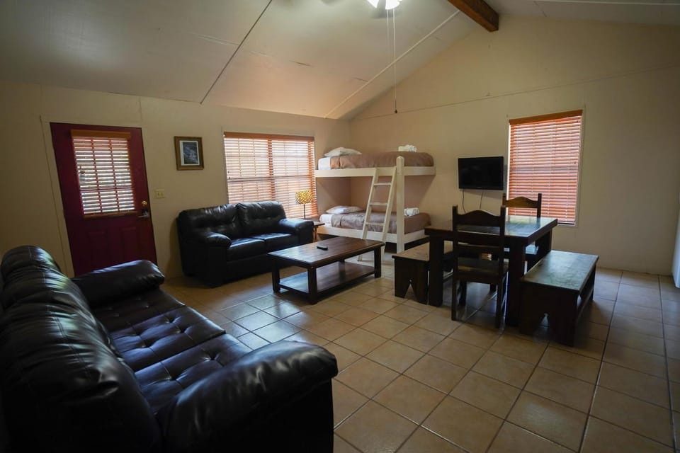Frio Country #2 House in Concan