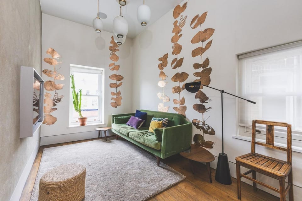 Living room, Seating area