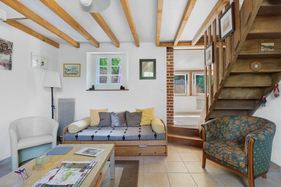 Gîte Mélany House in Centre-Val de Loire