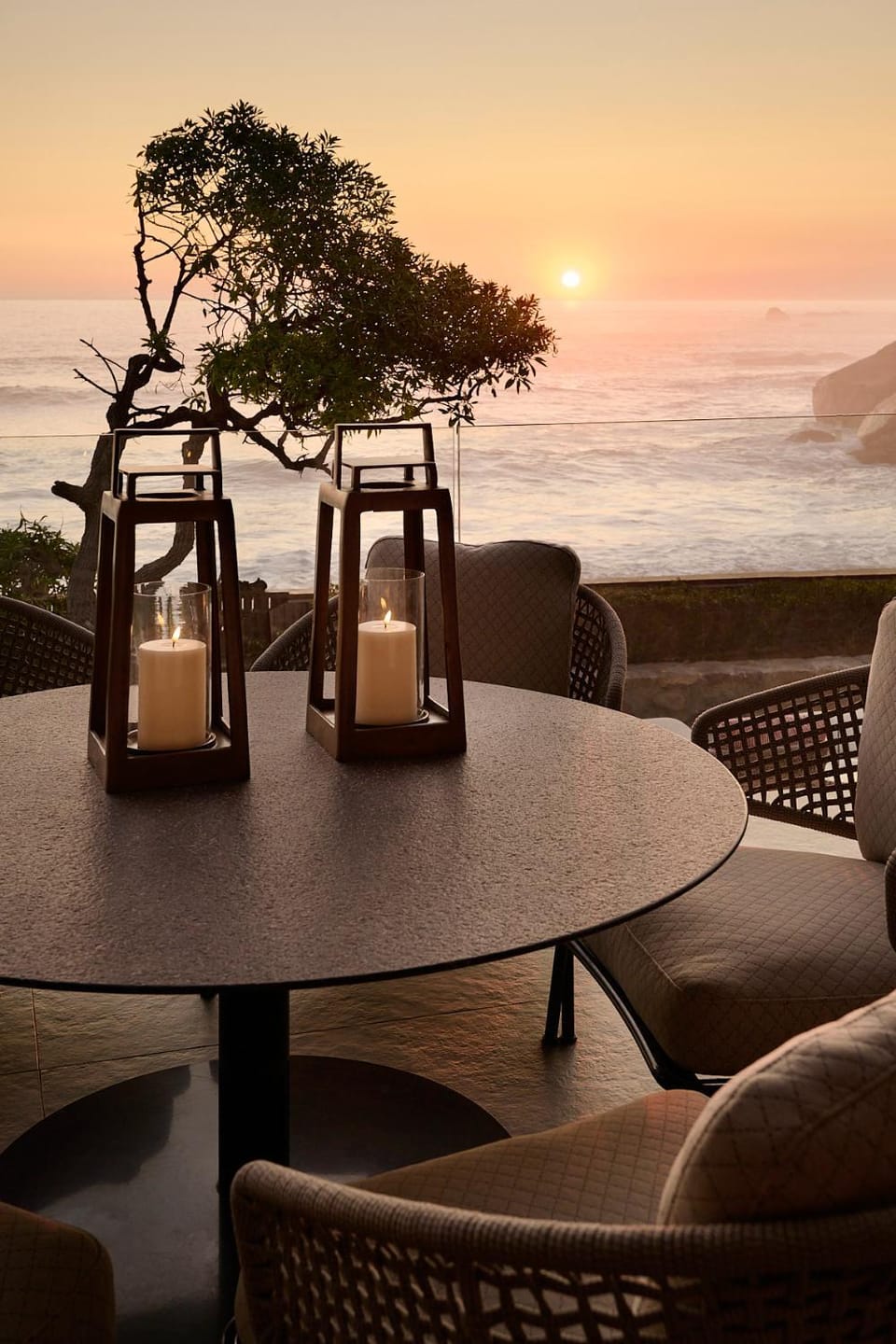 Natural landscape, Dining area, Sea view, Sunrise, Sunset