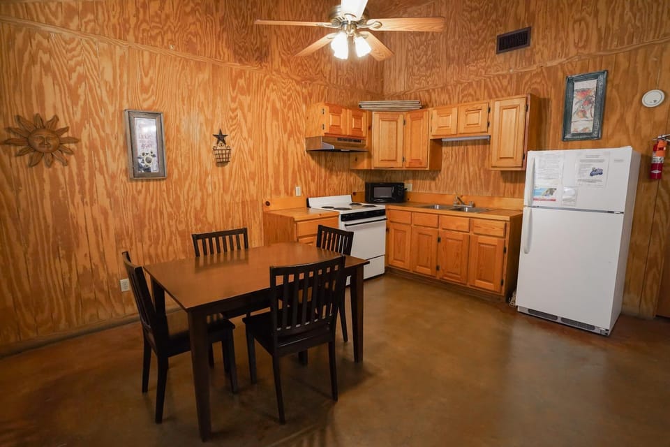 Frio Country #24 House in Concan