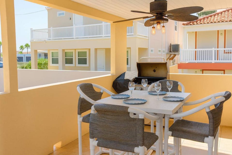 Four Bedroom Two Level Home Near Beach House in South Padre Island