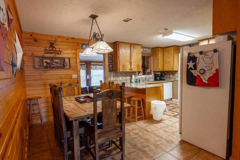 Lantana Place House in Concan